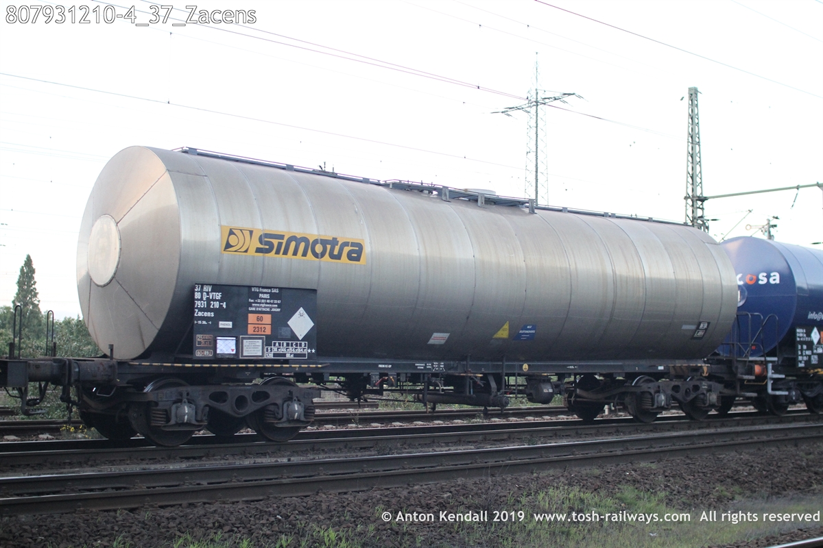 807931210-4_37_Zacens.JPG
